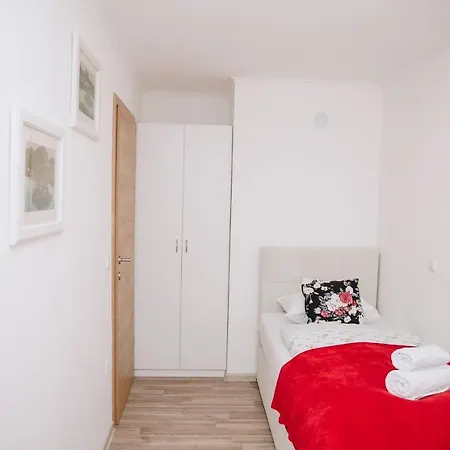 Grom Ribno Apartment