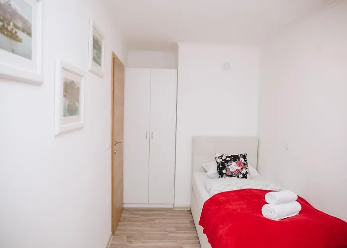 Grom Ribno 아파트